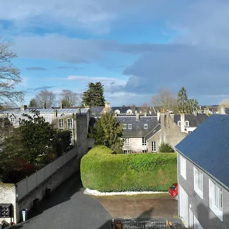 La Tete Dans Les Etoiles Apartmán *