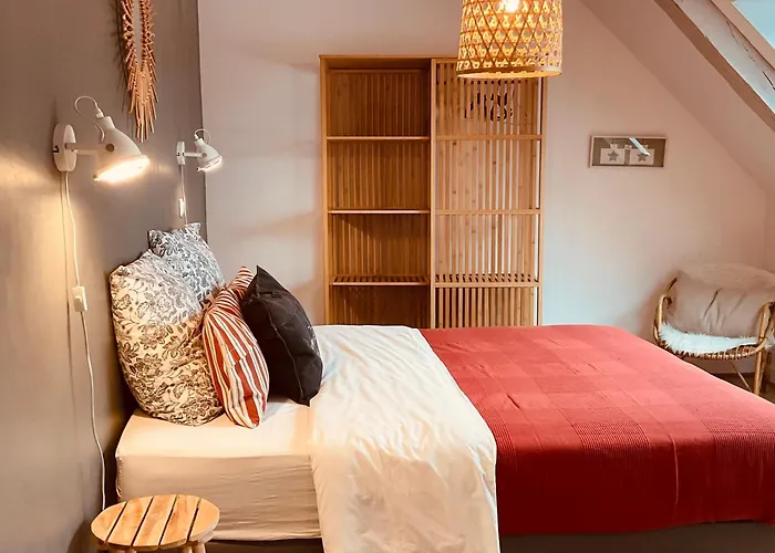 La Tete Dans Les Etoiles Bayeux